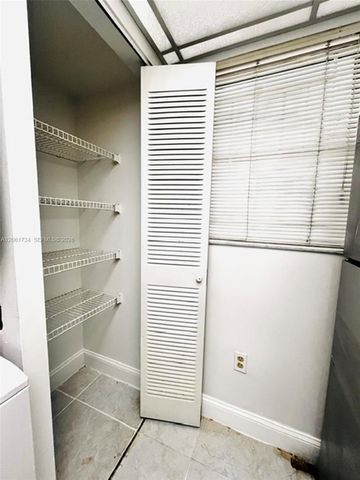 10145 NW 9th St Circle 7-505, Miami, FL 33172