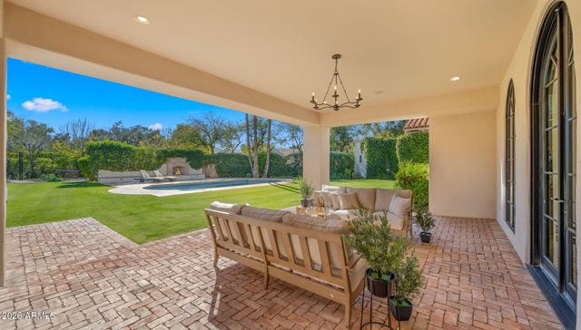 8501 N GOLF Drive, Paradise Valley, AZ 85253