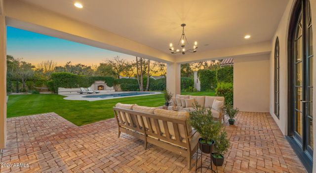 8501 N GOLF Drive, Paradise Valley, AZ 85253