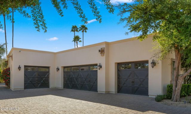 8501 N GOLF Drive, Paradise Valley, AZ 85253