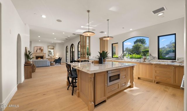 8501 N GOLF Drive, Paradise Valley, AZ 85253