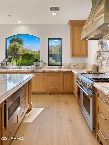 8501 N GOLF Drive, Paradise Valley, AZ 85253