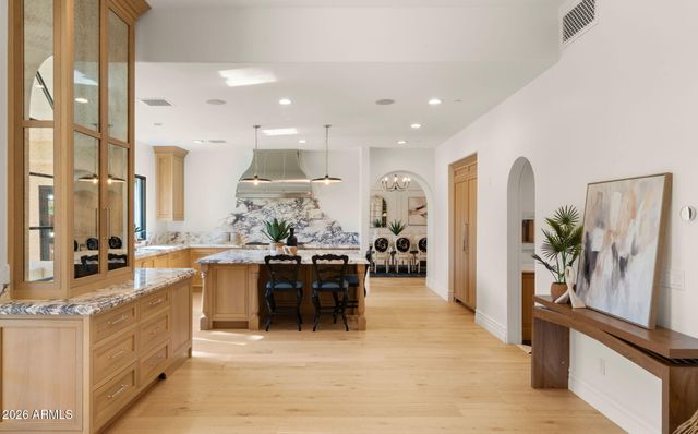 8501 N GOLF Drive, Paradise Valley, AZ 85253