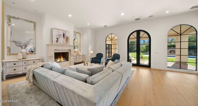 8501 N GOLF Drive, Paradise Valley, AZ 85253