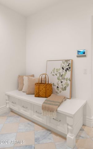 8501 N GOLF Drive, Paradise Valley, AZ 85253