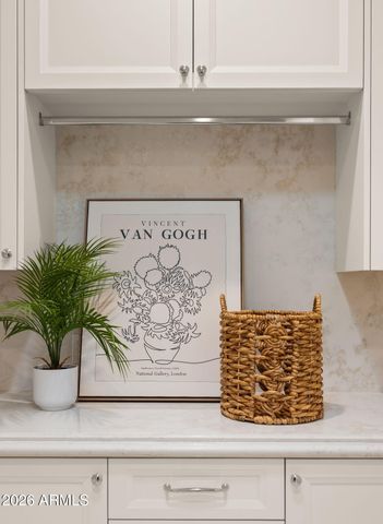 8501 N GOLF Drive, Paradise Valley, AZ 85253