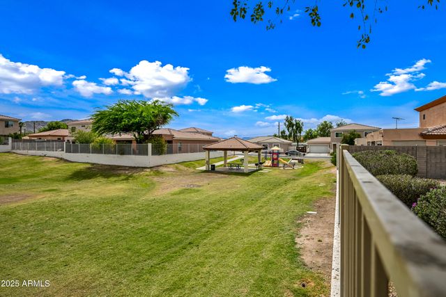 605 W Latona Road, Phoenix, AZ 85041