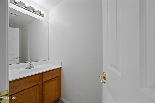 605 W Latona Road, Phoenix, AZ 85041