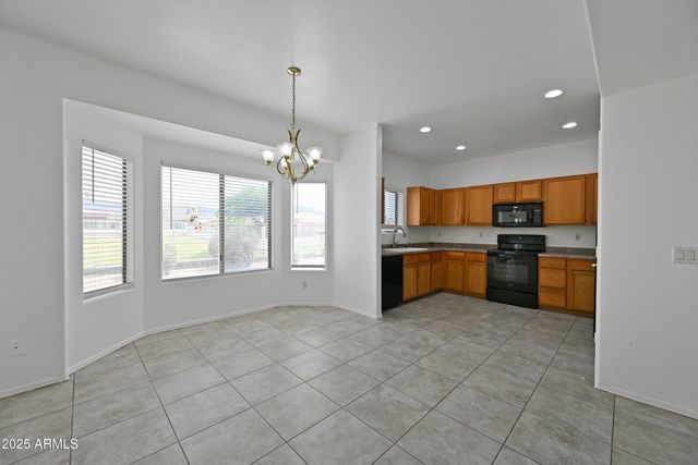 605 W Latona Road, Phoenix, AZ 85041