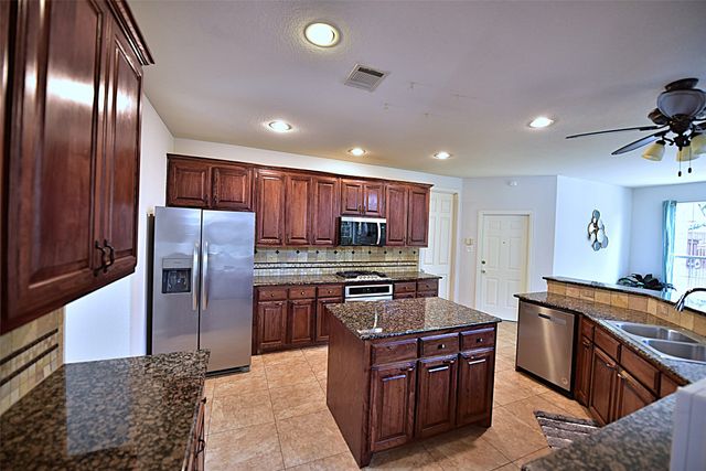 1125 Waterford Way, Allen, TX 75013