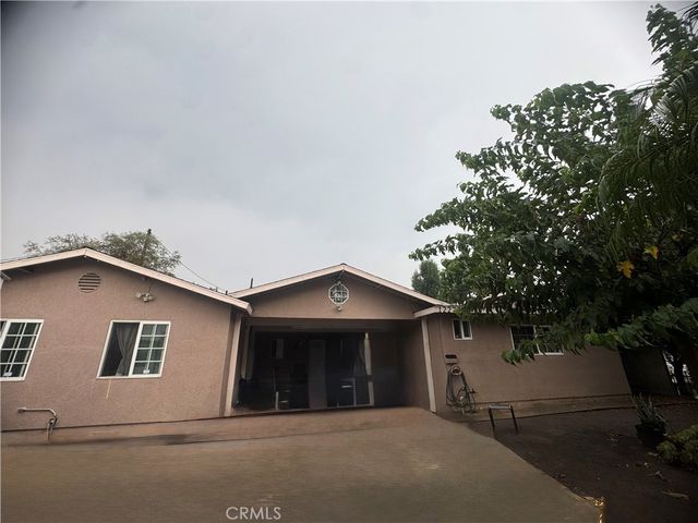 12278 Pierce, Pacoima, CA 91331