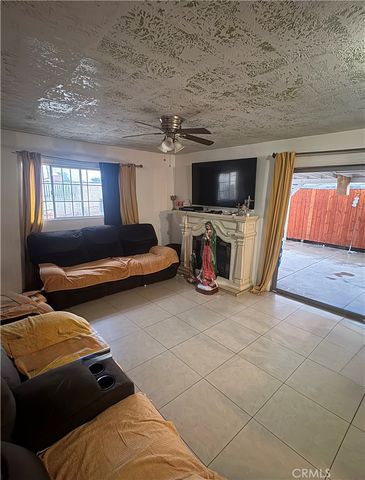 12278 Pierce, Pacoima, CA 91331
