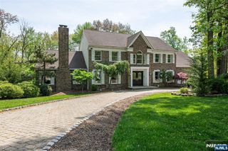 17 Doremus Road, Mahwah, NJ 07430