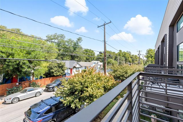 49 Navasota ST 205, Austin, TX 78702