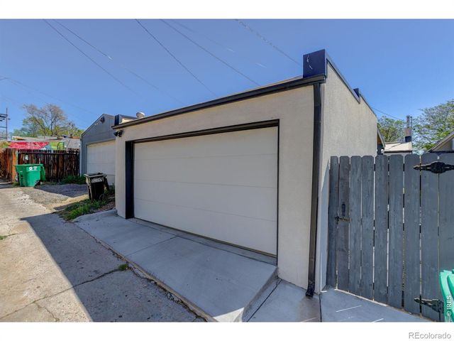 3735 Navajo Street, Denver, CO 80211