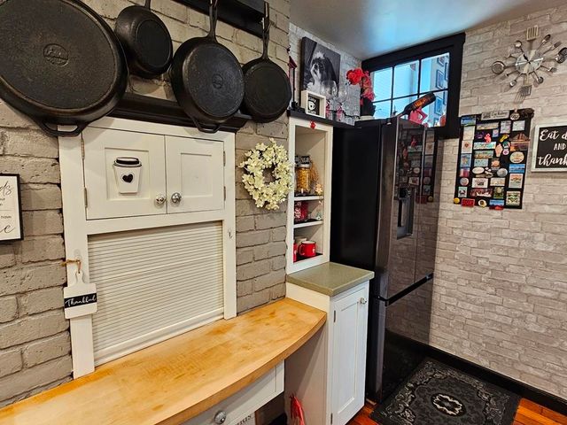 16 Church St Ste 4B, Keene, NH 03431