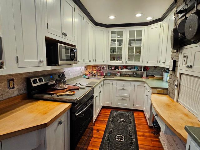 16 Church St Ste 4B, Keene, NH 03431