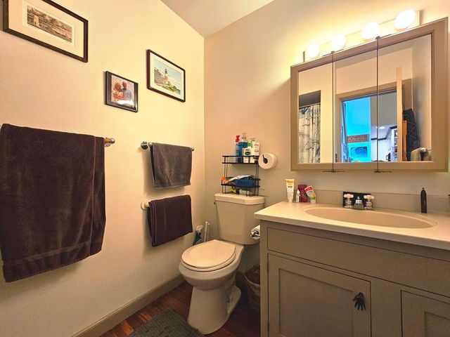 16 Church St Ste 4B, Keene, NH 03431