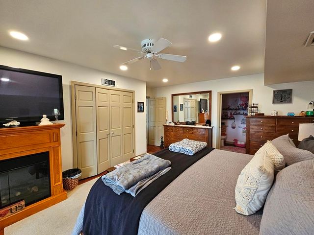16 Church St Ste 4B, Keene, NH 03431