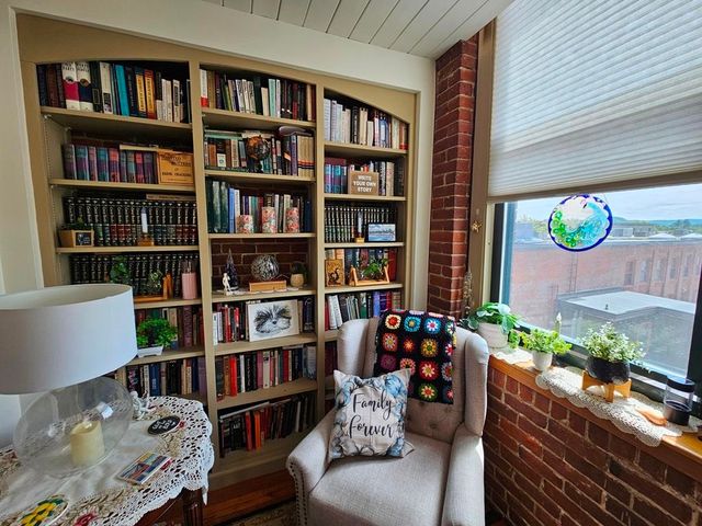 16 Church St Ste 4B, Keene, NH 03431
