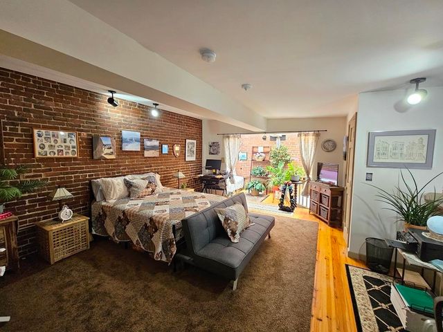 16 Church St Ste 4B, Keene, NH 03431