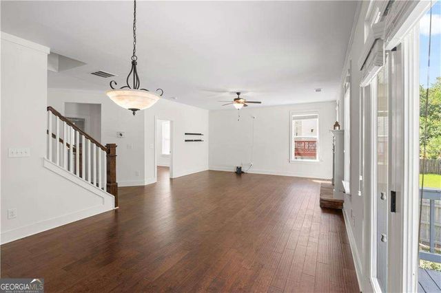 1486 Halletts Peak Place, Lawrenceville, GA 30044