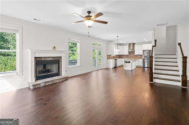 1486 Halletts Peak Place, Lawrenceville, GA 30044