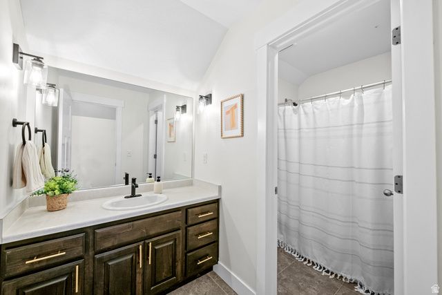 528 W AUTUMN HILLS BLVD, Lehi, UT 84048