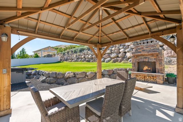 528 W AUTUMN HILLS BLVD, Lehi, UT 84048