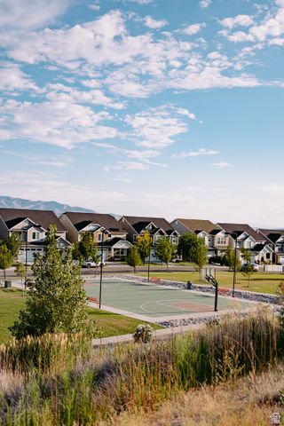 528 W AUTUMN HILLS BLVD, Lehi, UT 84048