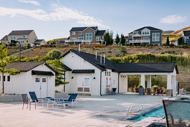 528 W AUTUMN HILLS BLVD, Lehi, UT 84048