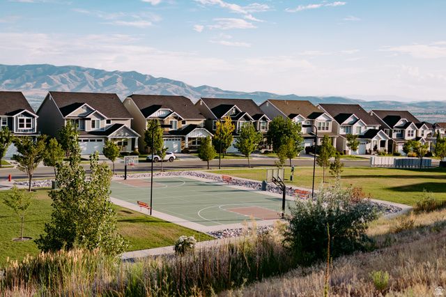 528 W AUTUMN HILLS BLVD, Lehi, UT 84048