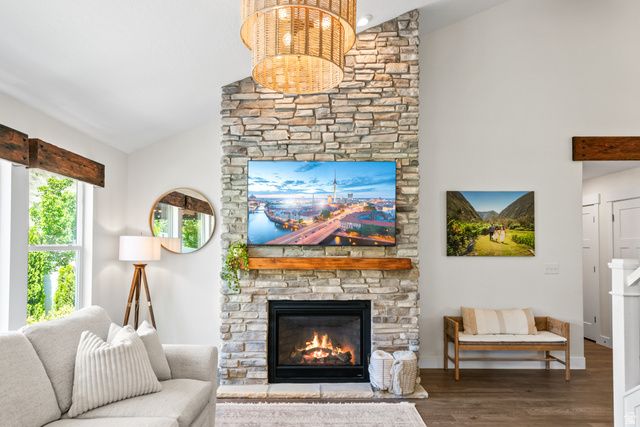 528 W AUTUMN HILLS BLVD, Lehi, UT 84048