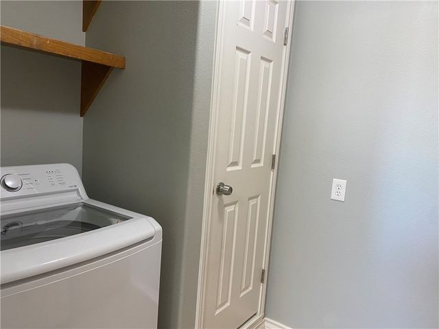 5237 Williams Dr 2, Corpus Christi, TX 78411