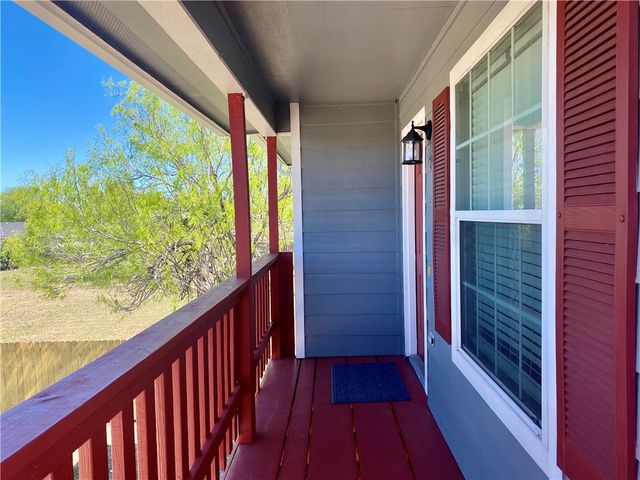 5237 Williams Dr 2, Corpus Christi, TX 78411