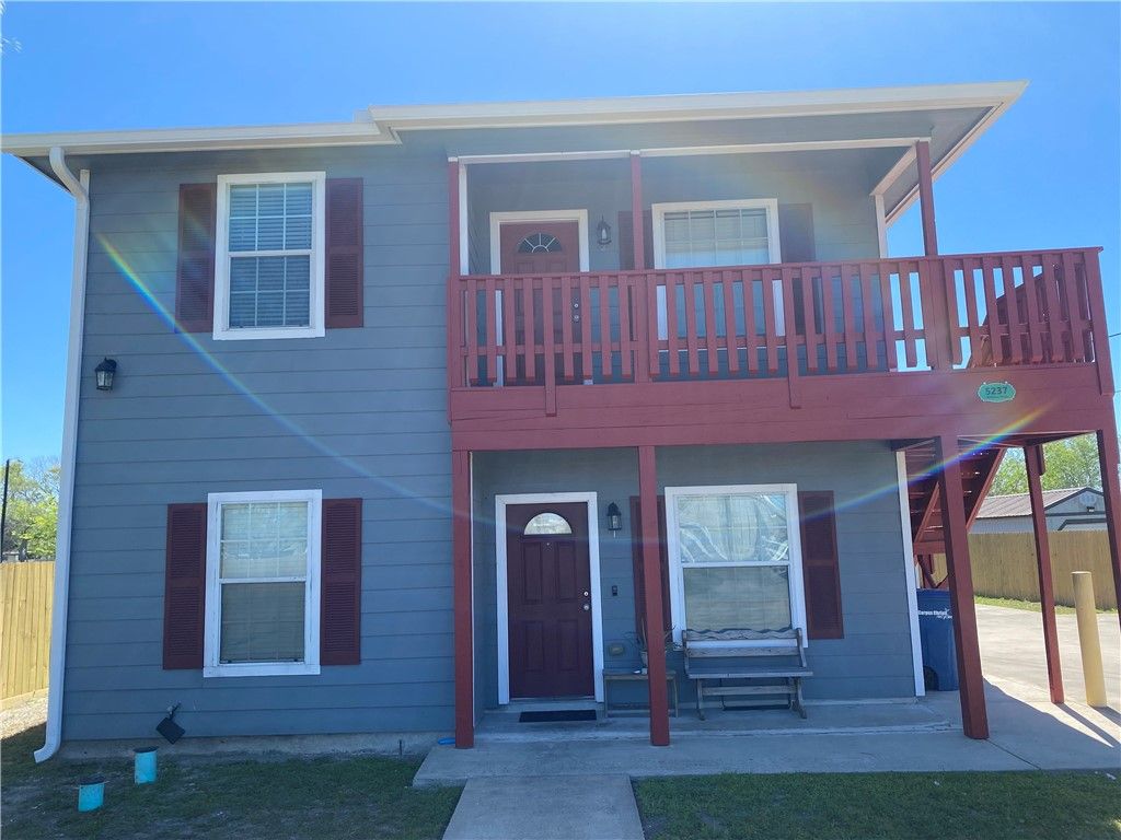 5237 Williams Dr 2, Corpus Christi, TX 78411