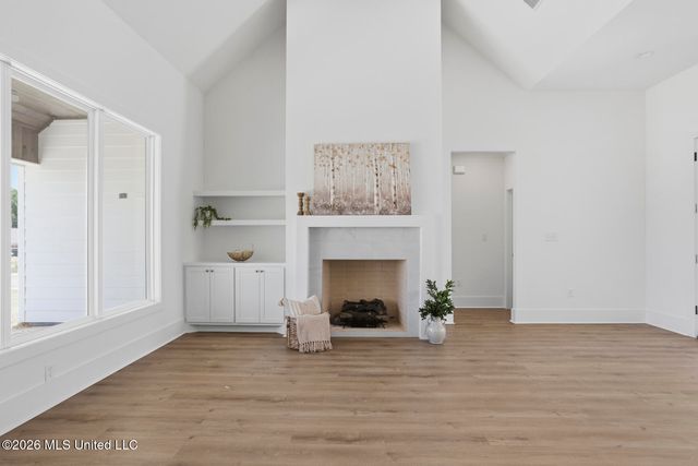 449 Aurora Circle, Canton, MS 39046