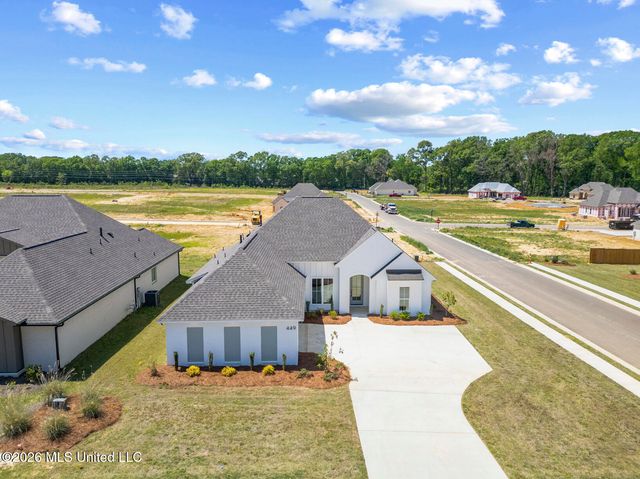 449 Aurora Circle, Canton, MS 39046