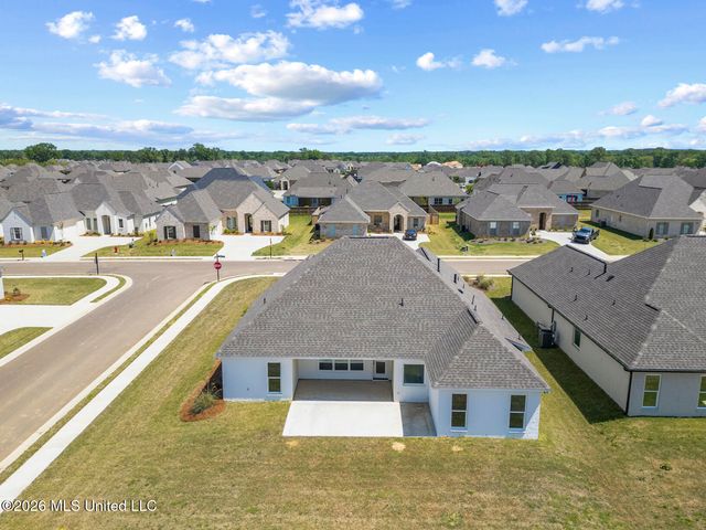 449 Aurora Circle, Canton, MS 39046