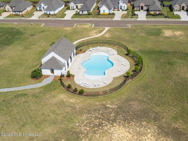 449 Aurora Circle, Canton, MS 39046