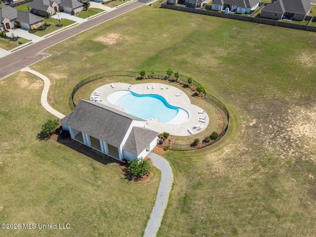 449 Aurora Circle, Canton, MS 39046