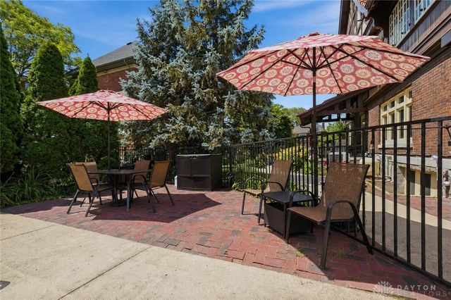 220 Central Avenue, Dayton, OH 45406