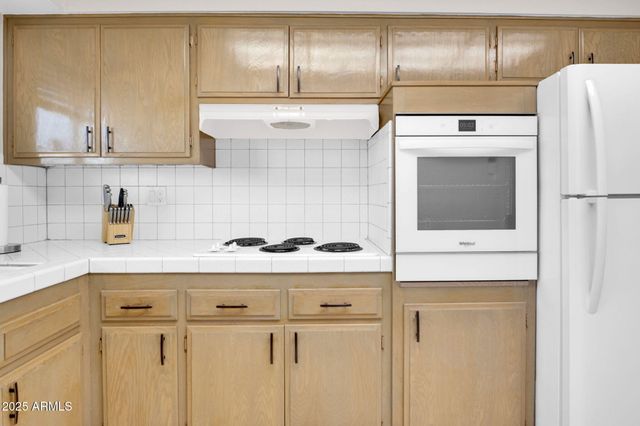 10414 N 105th Avenue, Sun City, AZ 85351