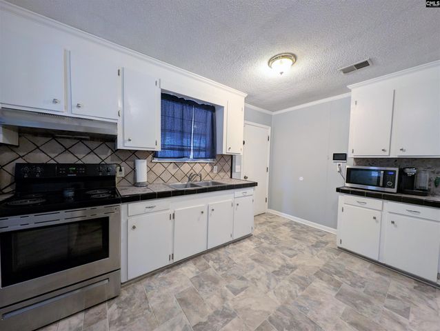 223 Nikon Circle, West Columbia, SC 29172