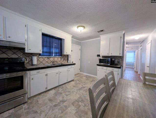 223 Nikon Circle, West Columbia, SC 29172