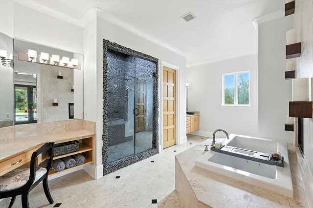 811 Noble Champions Way, Bartonville, TX 76226