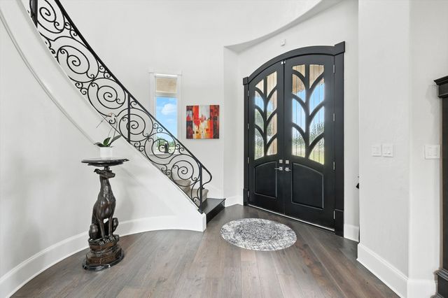 811 Noble Champions Way, Bartonville, TX 76226