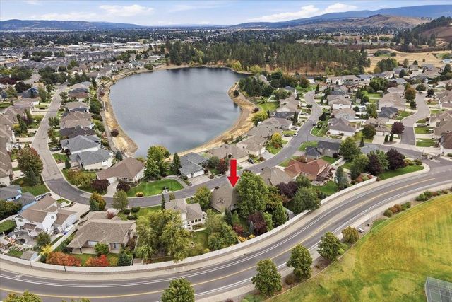 804 S Shelley Lake Ln, Veradale, WA 99037