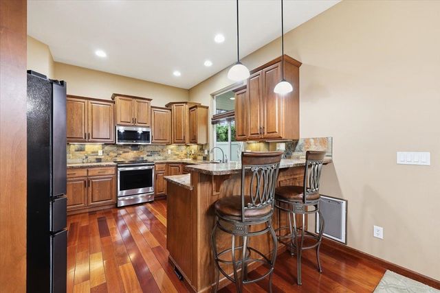 804 S Shelley Lake Ln, Veradale, WA 99037