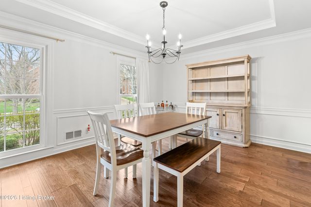 3205 Springstead Cir, Louisville, KY 40241